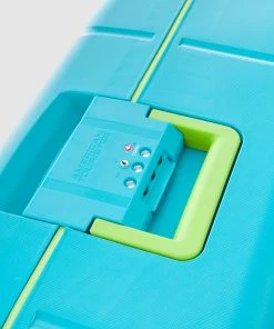 American Tourister Trigard Spinner 66/24 Scuba Blue -Men's Travel and Luggage http3A2F2Fstatic.theiconic.com .au2Fp2Famerican tourister 1047 352049 4