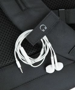 American Tourister Curio Backpack 2 Black -Men's Travel and Luggage http3A2F2Fstatic.theiconic.com .au2Fp2Famerican tourister 9596 500497 5