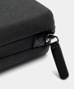 Bellroy Tech Kit Compact Midnight -Men's Travel and Luggage http3A2F2Fstatic.theiconic.com .au2Fp2Fbellroy 0783 3633611 3