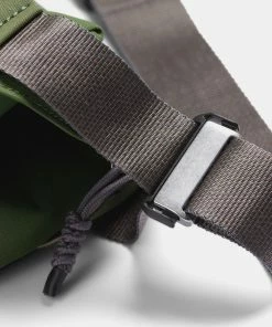 Bellroy Venture Sling 9L Ranger Green -Men's Travel and Luggage http3A2F2Fstatic.theiconic.com .au2Fp2Fbellroy 0959 0057731 4