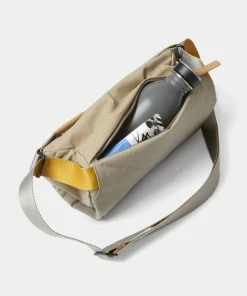 Bellroy Sling Mini Lunar -Men's Travel and Luggage http3A2F2Fstatic.theiconic.com .au2Fp2Fbellroy 2066 4677511 3