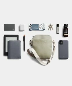 Bellroy City Pouch Premium Lichen Grey -Men's Travel and Luggage http3A2F2Fstatic.theiconic.com .au2Fp2Fbellroy 2911 6793411 8