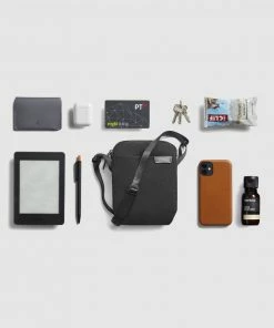 Bellroy City Pouch Black -Men's Travel and Luggage http3A2F2Fstatic.theiconic.com .au2Fp2Fbellroy 3146 5484211 8