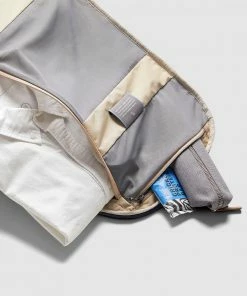 Bellroy Transit Backpack Marine Blue -Men's Travel and Luggage http3A2F2Fstatic.theiconic.com .au2Fp2Fbellroy 3613 5315901 6