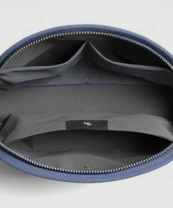 Bellroy Classic Pouch Marine Blue -Men's Travel and Luggage http3A2F2Fstatic.theiconic.com .au2Fp2Fbellroy 3629 2306901 4