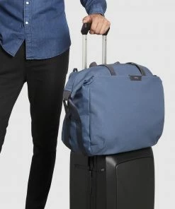 Bellroy Weekender Marine Blue -Men's Travel and Luggage http3A2F2Fstatic.theiconic.com .au2Fp2Fbellroy 3630 4169901 6