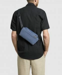 Bellroy Sling Mini Marine Blue -Men's Travel and Luggage http3A2F2Fstatic.theiconic.com .au2Fp2Fbellroy 3980 3315901 6