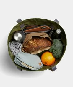 Bellroy Market Tote Ranger Green -Men's Travel and Luggage http3A2F2Fstatic.theiconic.com .au2Fp2Fbellroy 4207 6220031 4