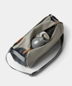 Bellroy Sling Limestone -Men's Travel and Luggage http3A2F2Fstatic.theiconic.com .au2Fp2Fbellroy 4770 5897811 3