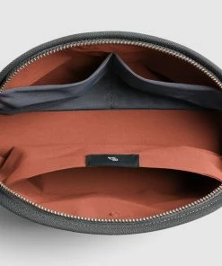 Bellroy Classic Pouch Charcoal -Men's Travel and Luggage http3A2F2Fstatic.theiconic.com .au2Fp2Fbellroy 5312 9576101 3