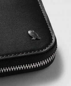 Bellroy Zip Wallet Black -Men's Travel and Luggage http3A2F2Fstatic.theiconic.com .au2Fp2Fbellroy 5387 8254701 3