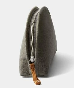 Bellroy Classic Pouch Limestone -Men's Travel and Luggage http3A2F2Fstatic.theiconic.com .au2Fp2Fbellroy 5397 6502911 6