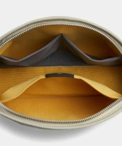 Bellroy Classic Pouch Lunar -Men's Travel and Luggage http3A2F2Fstatic.theiconic.com .au2Fp2Fbellroy 5412 8677511 4