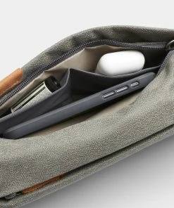 Bellroy Sling Mini Limestone -Men's Travel and Luggage http3A2F2Fstatic.theiconic.com .au2Fp2Fbellroy 5649 0288811 8