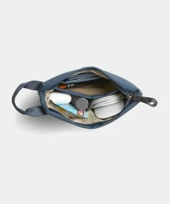 Bellroy Standing Pouch Marine Blue -Men's Travel and Luggage http3A2F2Fstatic.theiconic.com .au2Fp2Fbellroy 5849 8136121 3