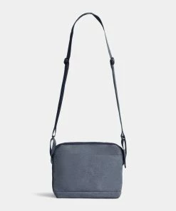 Bellroy City Pouch Plus Basalt -Men's Travel and Luggage http3A2F2Fstatic.theiconic.com .au2Fp2Fbellroy 6373 5003231 3