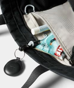 Bellroy Lite Tote Shadow -Men's Travel and Luggage http3A2F2Fstatic.theiconic.com .au2Fp2Fbellroy 6513 9783741 6