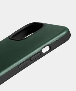 Bellroy Phone Case - 0 card i13 Mini Racing Green -Men's Travel and Luggage http3A2F2Fstatic.theiconic.com .au2Fp2Fbellroy 6747 2550341 5