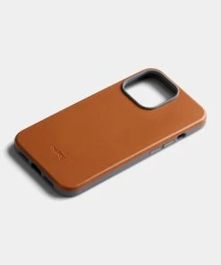 Bellroy Phone Case - 0 card i13 Pro Terracotta -Men's Travel and Luggage http3A2F2Fstatic.theiconic.com .au2Fp2Fbellroy 7276 8550341 3