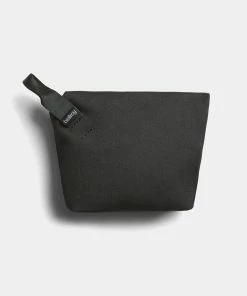 Bellroy Standing Pouch Melbourne Black