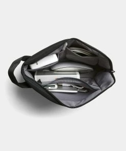 Bellroy Desk pouch Black -Men's Travel and Luggage http3A2F2Fstatic.theiconic.com .au2Fp2Fbellroy 7297 7236121 3