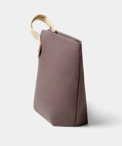 Bellroy Standing Pouch Gumnut -Men's Travel and Luggage http3A2F2Fstatic.theiconic.com .au2Fp2Fbellroy 7303 0726121 5