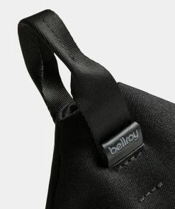 Bellroy Standing Pouch Melbourne Black -Men's Travel and Luggage http3A2F2Fstatic.theiconic.com .au2Fp2Fbellroy 7304 3236121 6