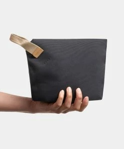 Bellroy Standing Pouch Charcoal -Men's Travel and Luggage http3A2F2Fstatic.theiconic.com .au2Fp2Fbellroy 7306 2726121 7
