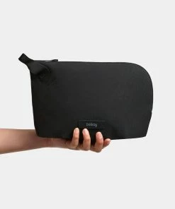 Bellroy Desk pouch Black -Men's Travel and Luggage http3A2F2Fstatic.theiconic.com .au2Fp2Fbellroy 7308 7236121 7