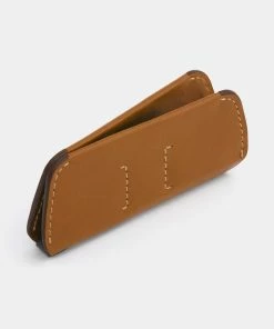 Bellroy Key Cover Plus (Second Edition) Caramel -Men's Travel and Luggage http3A2F2Fstatic.theiconic.com .au2Fp2Fbellroy 8666 7555111 7