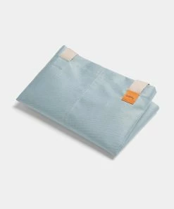 Bellroy Market Tote Smoke Blue -Men's Travel and Luggage http3A2F2Fstatic.theiconic.com .au2Fp2Fbellroy 9163 4751331 7