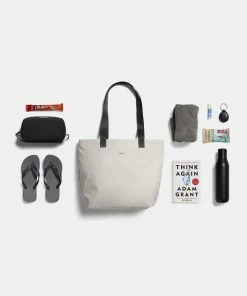 Bellroy Lite Tote Chalk -Men's Travel and Luggage http3A2F2Fstatic.theiconic.com .au2Fp2Fbellroy 9165 6968641 8