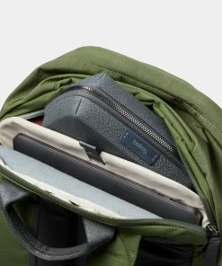 Bellroy Classic Backpack Plus (Second Edition) Ranger Green -Men's Travel and Luggage http3A2F2Fstatic.theiconic.com .au2Fp2Fbellroy 9369 7730731 6