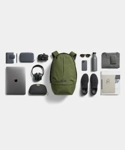 Bellroy Classic Backpack Plus (Second Edition) Ranger Green -Men's Travel and Luggage http3A2F2Fstatic.theiconic.com .au2Fp2Fbellroy 9375 7730731 8