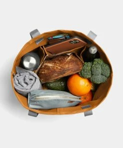 Bellroy Market Tote Biscuit -Men's Travel and Luggage http3A2F2Fstatic.theiconic.com .au2Fp2Fbellroy 9615 7947551 4