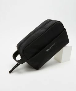 Ben Sherman Toiletry Bag Black -Men's Travel and Luggage http3A2F2Fstatic.theiconic.com .au2Fp2Fben sherman 8770 5515211 4