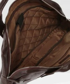 Cobb & Co Turner Leather Laptop Satchel Cognac -Men's Travel and Luggage http3A2F2Fstatic.theiconic.com .au2Fp2Fcobb co 5730 021257 4