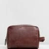 Double Oak Mills George Leather Washbag Brown