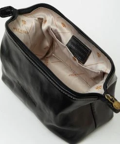 Republic of Florence The Uno Dopp Kit Black -Men's Travel and Luggage http3A2F2Fstatic.theiconic.com .au2Fp2Fetrusco classic 3201 746793 4