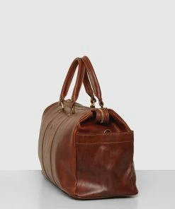 Republic of Florence Conti Brown Duffle Bag -Men's Travel and Luggage http3A2F2Fstatic.theiconic.com .au2Fp2Fetrusco classic 5100 0688321 4