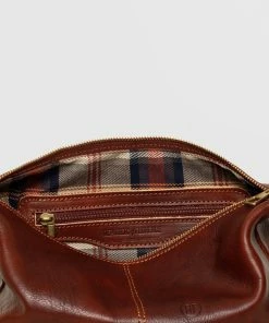 Republic of Florence Tre Leather Dopp Kit Brown -Men's Travel and Luggage http3A2F2Fstatic.theiconic.com .au2Fp2Fetrusco classic 8256 4877431 4