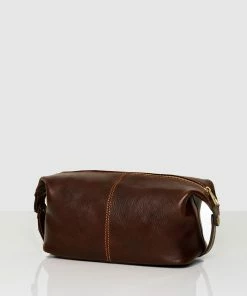 Republic of Florence Tre Leather Dopp Kit Chocolate