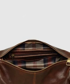 Republic of Florence Tre Leather Dopp Kit Chocolate -Men's Travel and Luggage http3A2F2Fstatic.theiconic.com .au2Fp2Fetrusco classic 8265 6877431 3