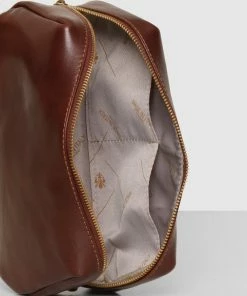 Republic of Florence The Otto Brown Leather Dopp Kit -Men's Travel and Luggage http3A2F2Fstatic.theiconic.com .au2Fp2Fetrusco classic 8415 8917711 4