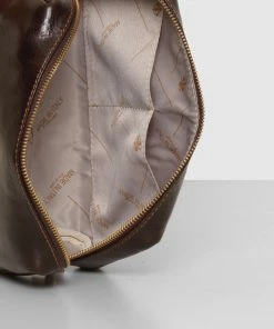 Republic of Florence The Otto Chocolate Leather Dopp kit -Men's Travel and Luggage http3A2F2Fstatic.theiconic.com .au2Fp2Fetrusco classic 8466 1027711 4