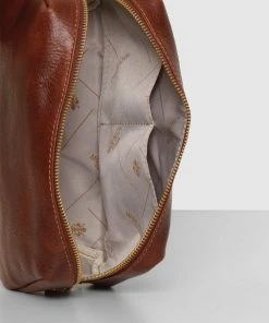 Republic of Florence The Otto Leather Dopp Kit Matt Brown -Men's Travel and Luggage http3A2F2Fstatic.theiconic.com .au2Fp2Fetrusco classic 8477 4027711 4