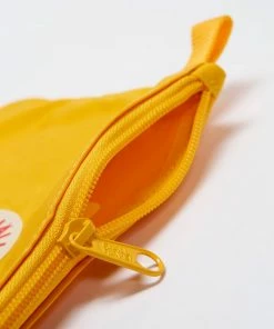 Fjallraven Kanken Gear Pocket Warm Yellow -Men's Travel and Luggage http3A2F2Fstatic.theiconic.com .au2Fp2Ffjallraven 6885 7544121 3