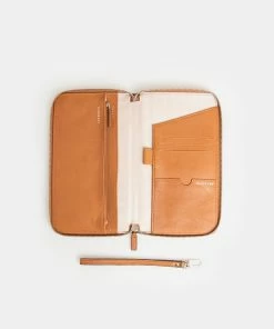 Globite Leather Portfolio Wallet with RFID Flinders Tan -Men's Travel and Luggage http3A2F2Fstatic.theiconic.com .au2Fp2Fglobite 0035 131217 3