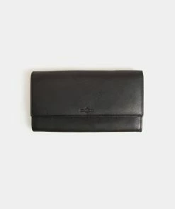 Globite Leather Travel Clutch with RFID Carbon Ink Black