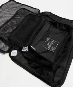 Herschel Travel Organizers Black -Men's Travel and Luggage http3A2F2Fstatic.theiconic.com .au2Fp2Fherschel 4055 1918421 3
